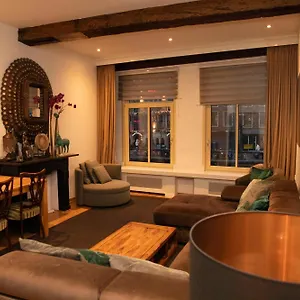 Bed & Breakfast Red Light District Canal View Amsterdam
